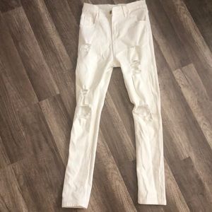 White ripped skinny jeans